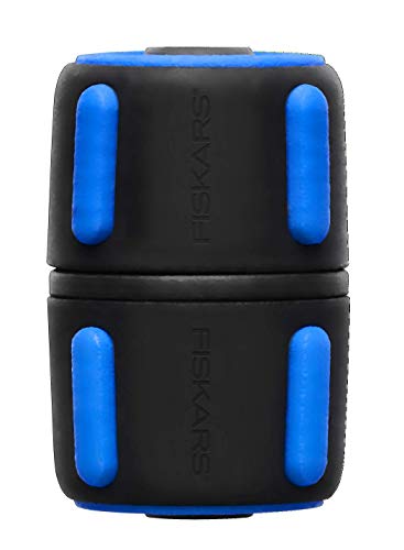 Fiskars Schlauchreparator, Mit SoftGrip-Kontaktpunkten und Farbcodierungssystem, Universalgröße, Ø 1,3-1,5 cm (1/2-5/8''), 17 g, Schwarz/Blau, 1027064 im Sale